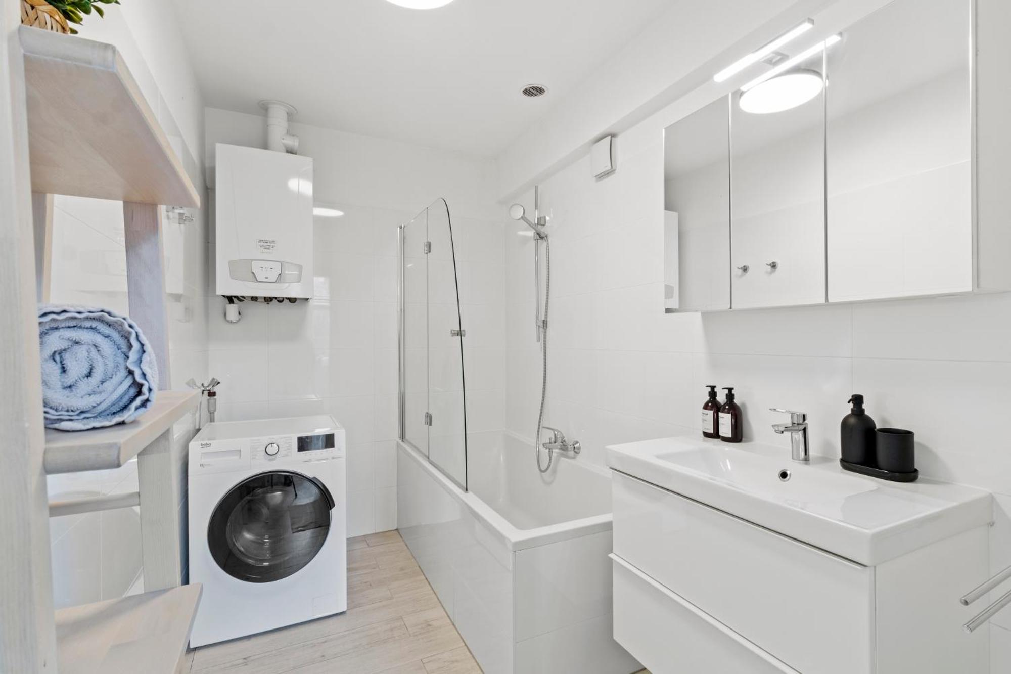 Terrace - 75 M² - Near Wiener Stadthalle Luaran gambar